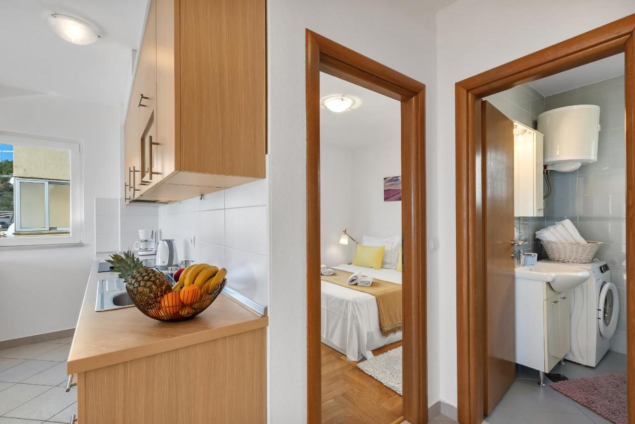 Apartments Santric - The Hill Makarska Exterior photo